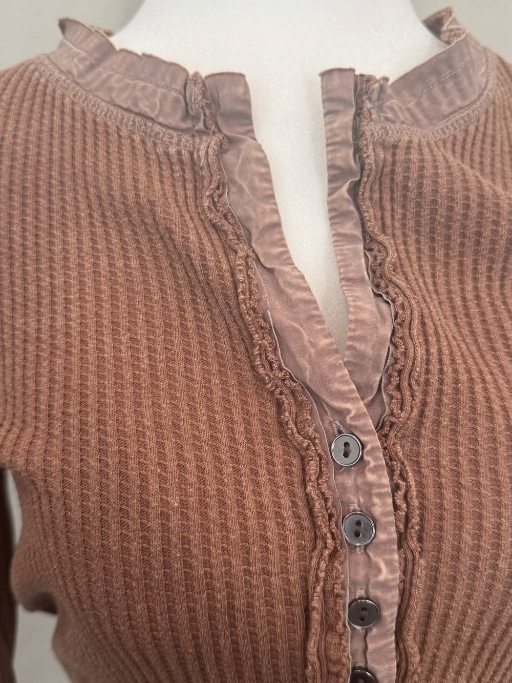 BKE Brown Ribbed Henley with Ruffle Trim - Picture 5 of 7